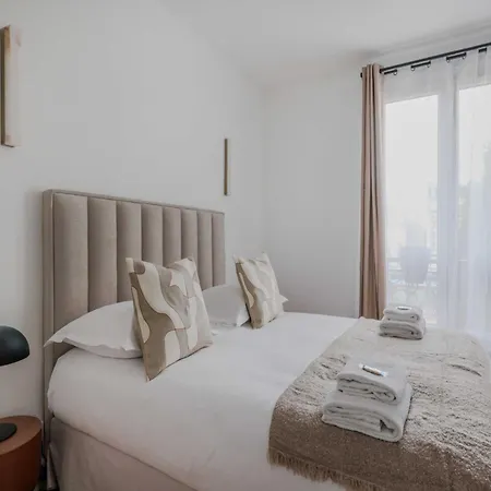 아파트 Parisian Charm Elegant 1-bedroom *