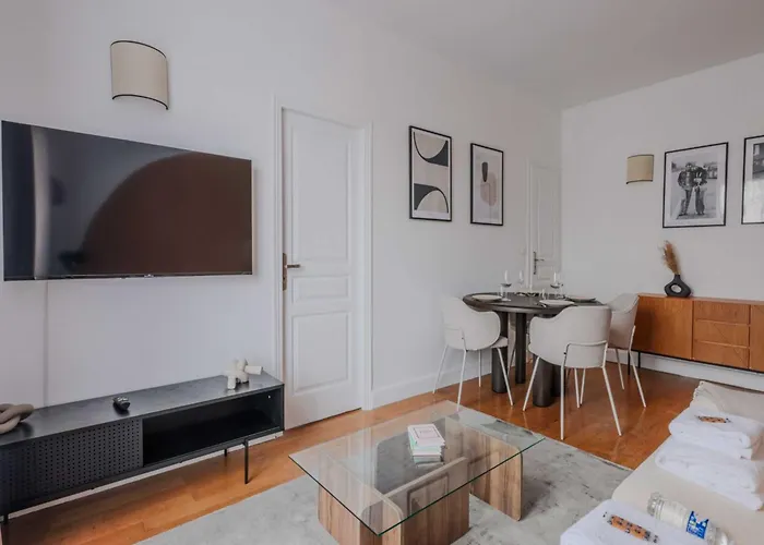 Parisian Charm Elegant 1-bedroom 아파트 파리