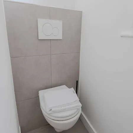 Appartement Parisian Charm Elegant 1-bedroom