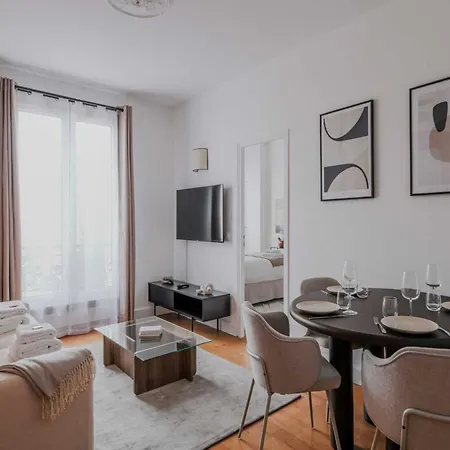 Parisian Charm Elegant 1-bedroom Appartement Paris